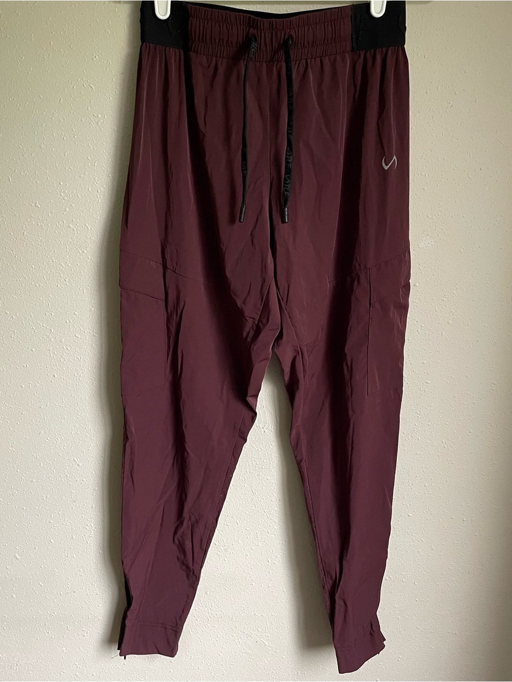 TLF Men's Maroon Performance Jogger Pants